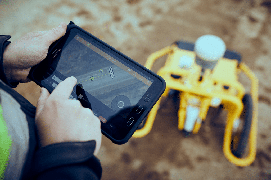 tiny-mini-robot-surveyor